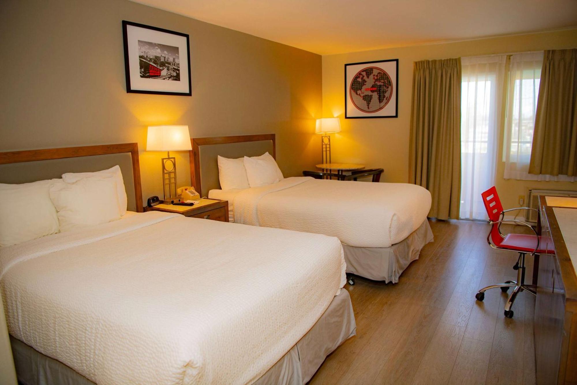 Ramada Plaza By Wyndham Garden Grove/Anaheim South Hotell Exteriör bild